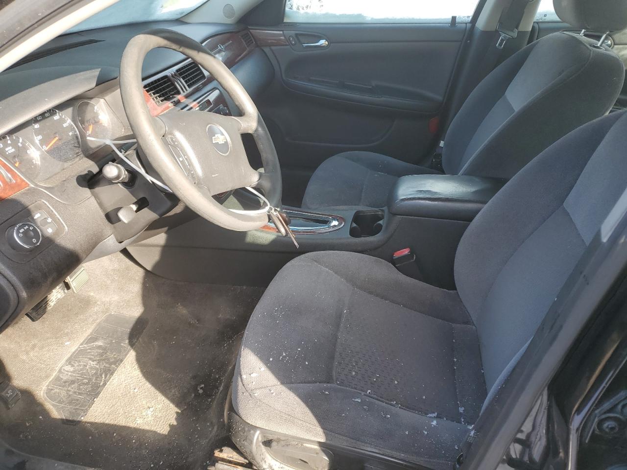 2009 Chevrolet Impala - Image 7