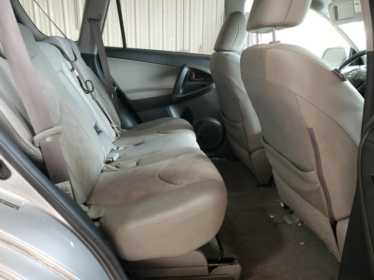 2009 Toyota RAV 4 - Image 11