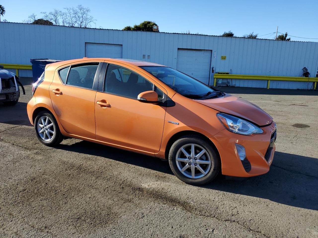 VIN JTDKDTB3XG1115974 2016 TOYOTA PRIUS no.4