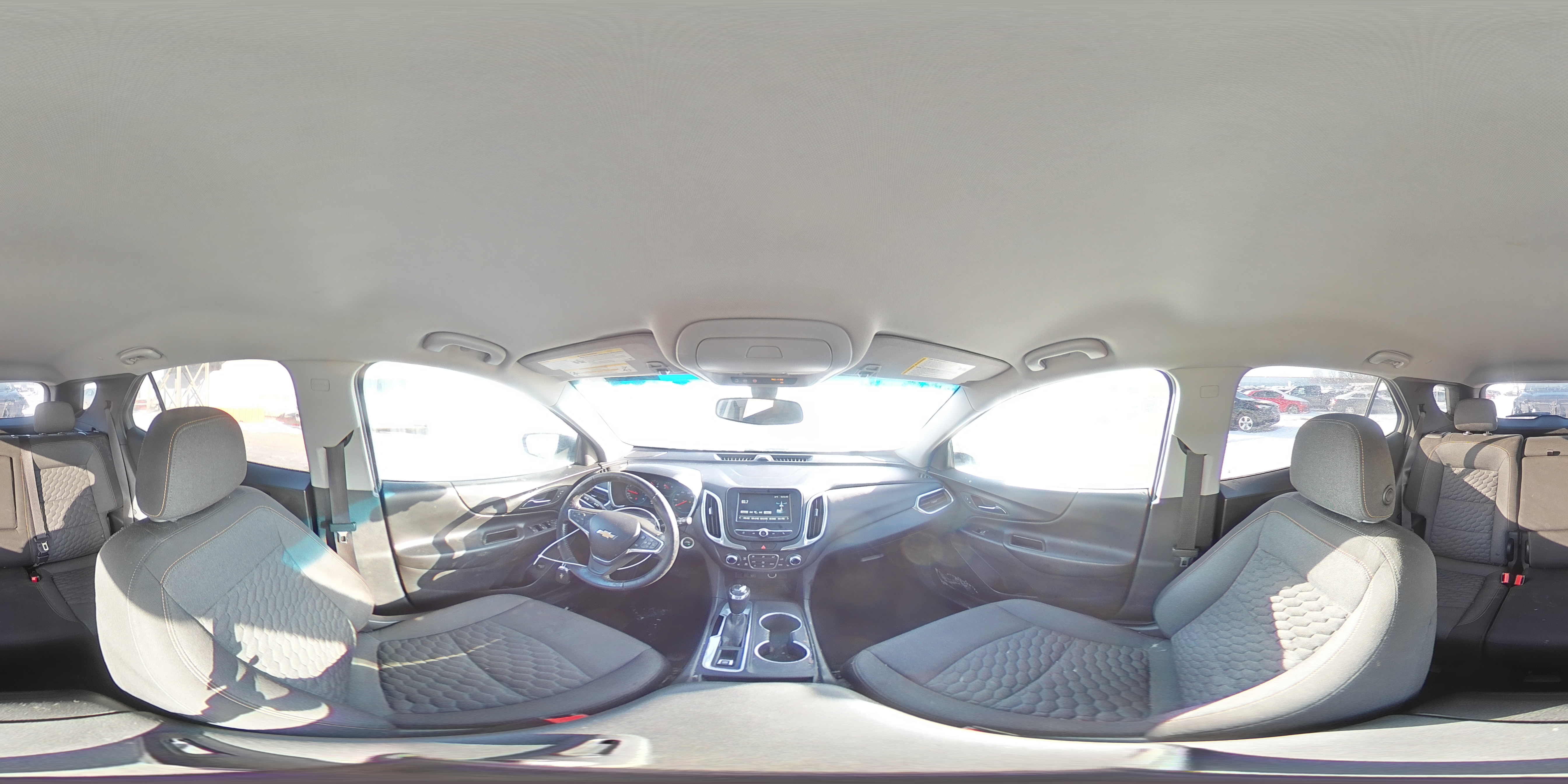 2018 Chevrolet Equinox - Image 13