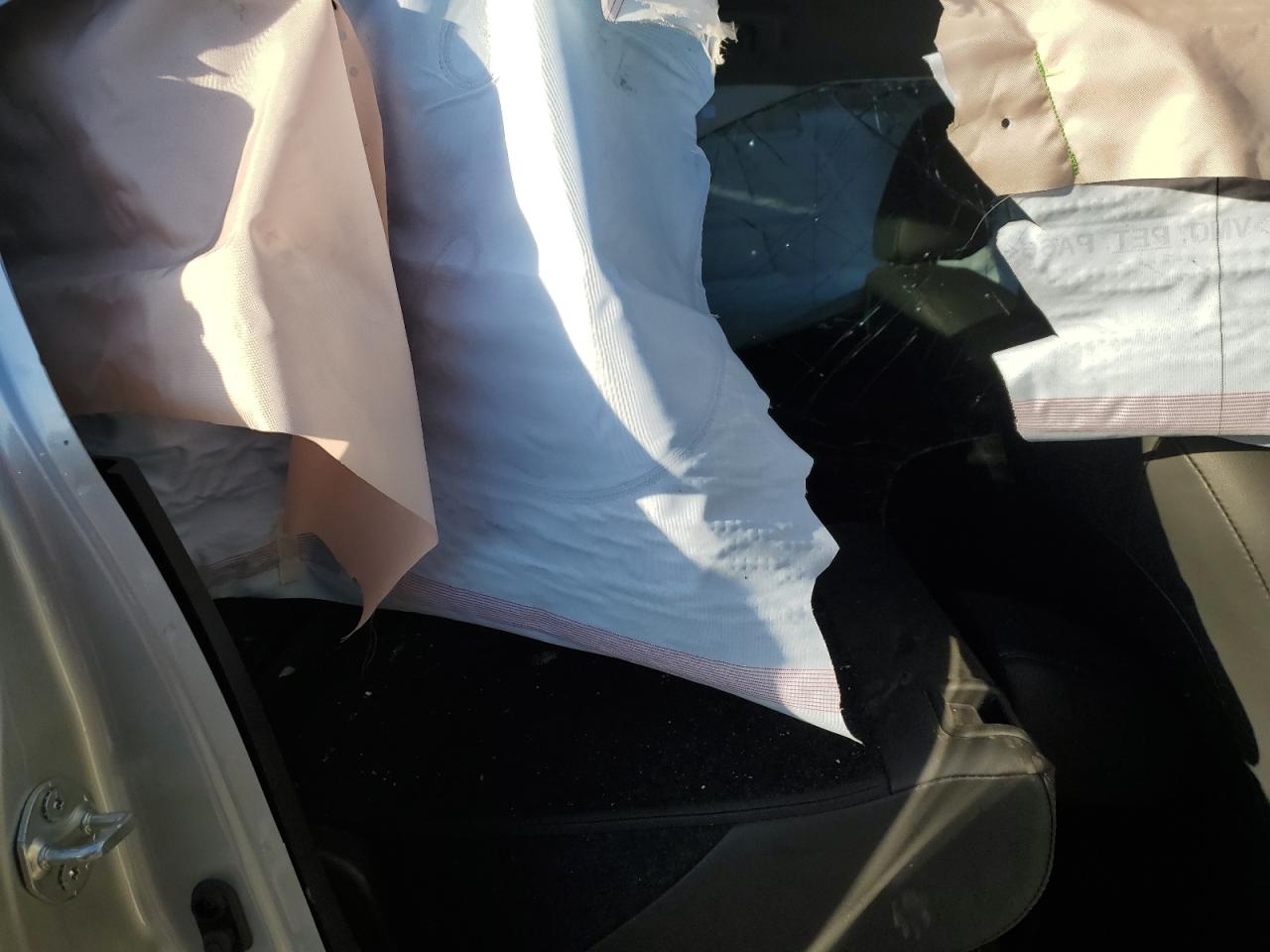 2022 Mitsubishi Eclipse - Image 12