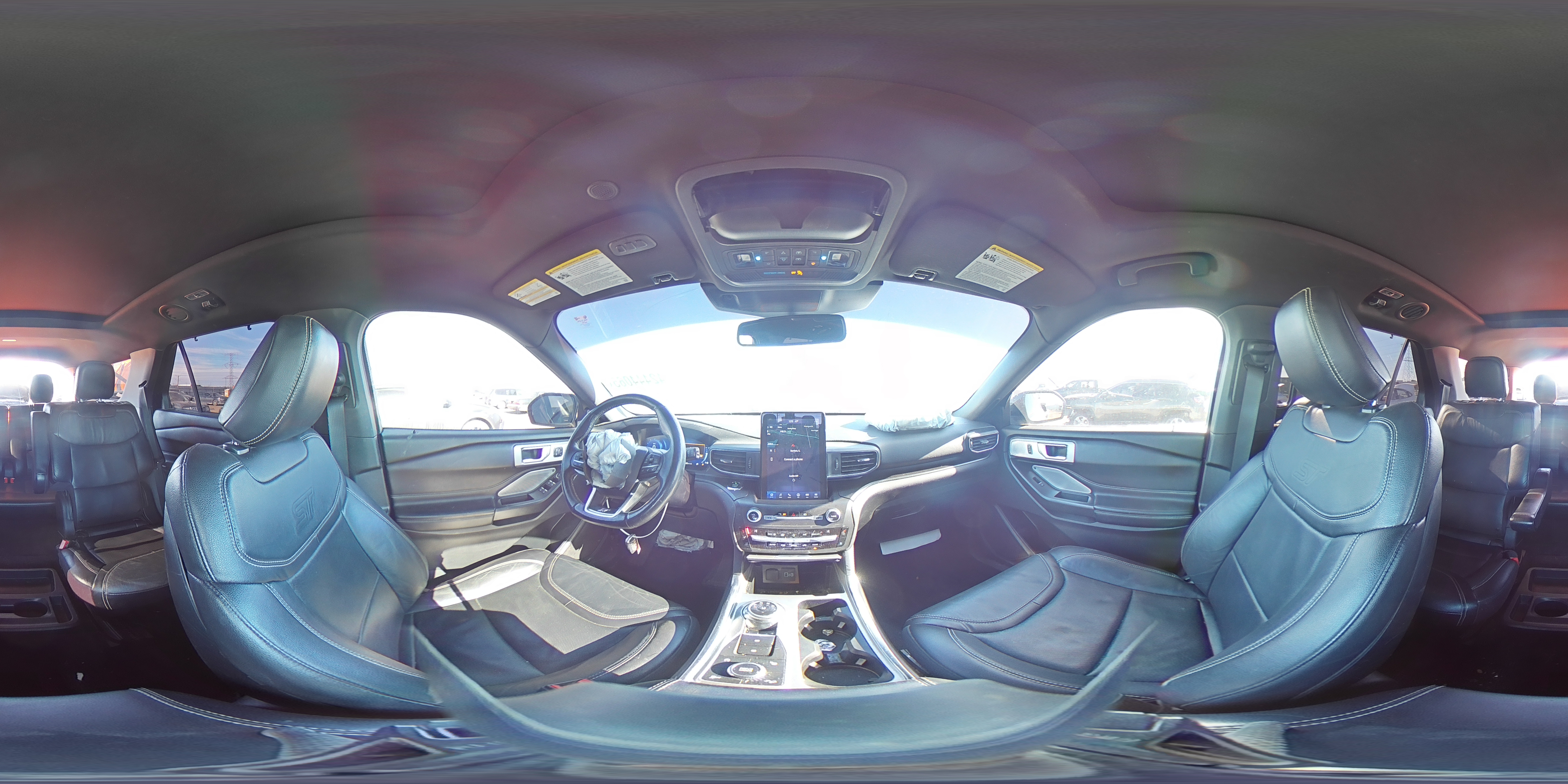 2020 Ford Explorer - Image 13