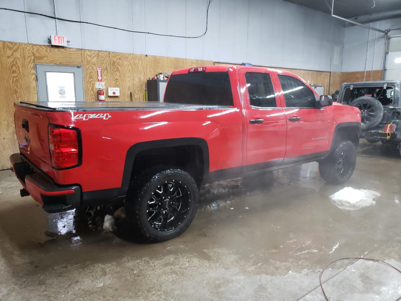 2016 Chevrolet Silverado - Image 3