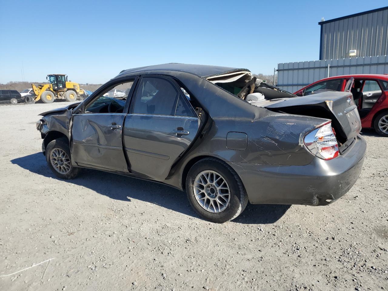 2004 Toyota Camry - Image 2