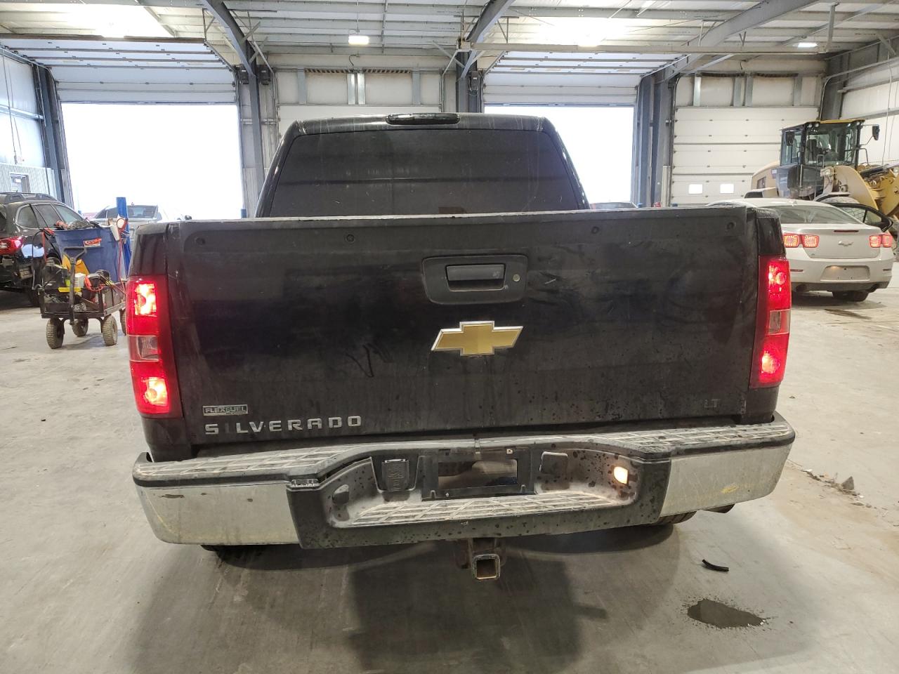 2011 Chevrolet Silverado - Image 6