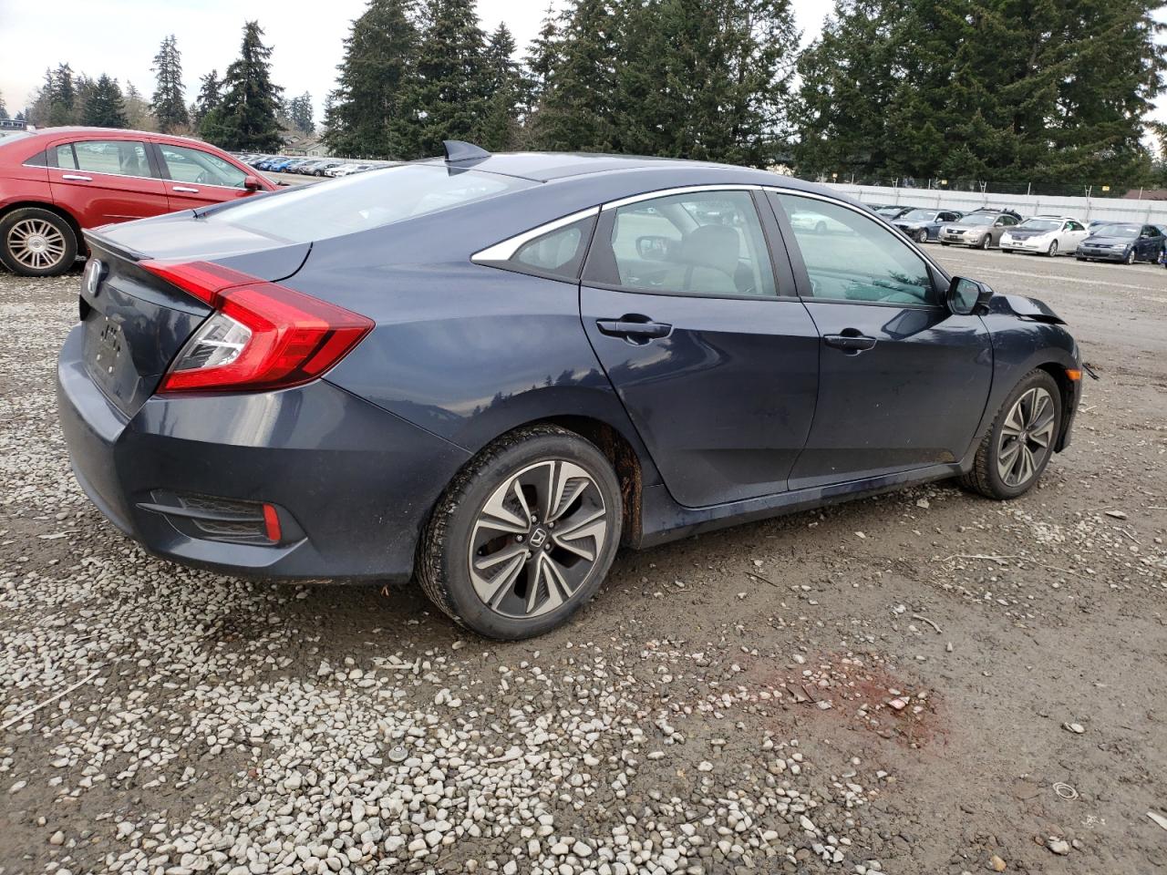 VIN 19XFC1F36GE206272 2016 HONDA CIVIC no.3