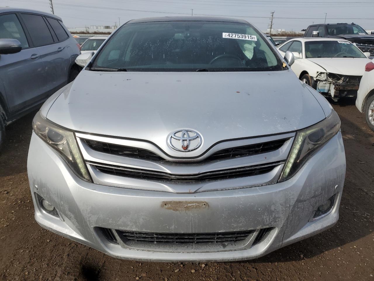 2014 Toyota Venza - Image 5