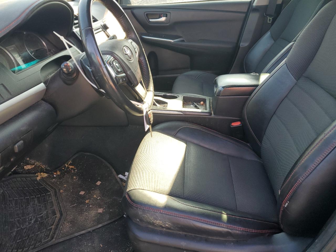 2017 Toyota Camry - Image 7