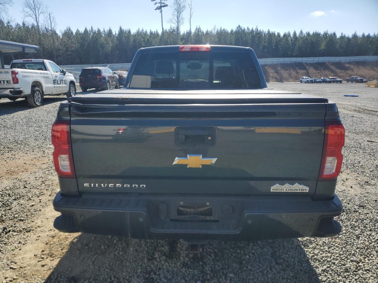 2017 Chevrolet Silverado - Image 6