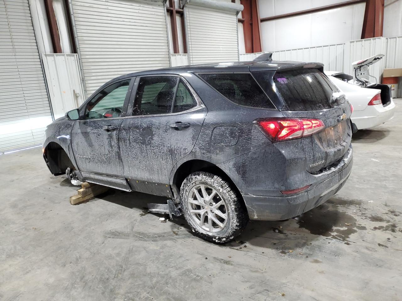 2023 Chevrolet Equinox - Image 2