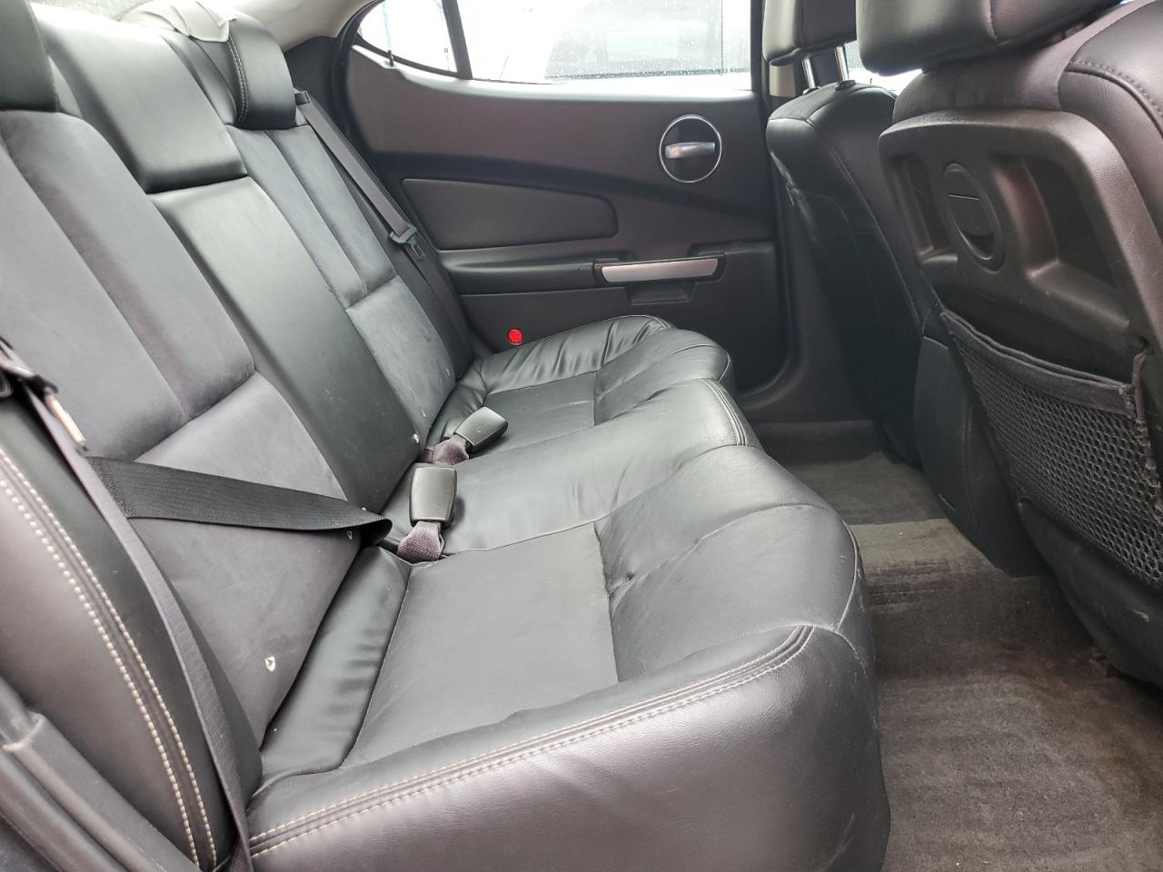 2007 Pontiac Grand Prix - Image 10