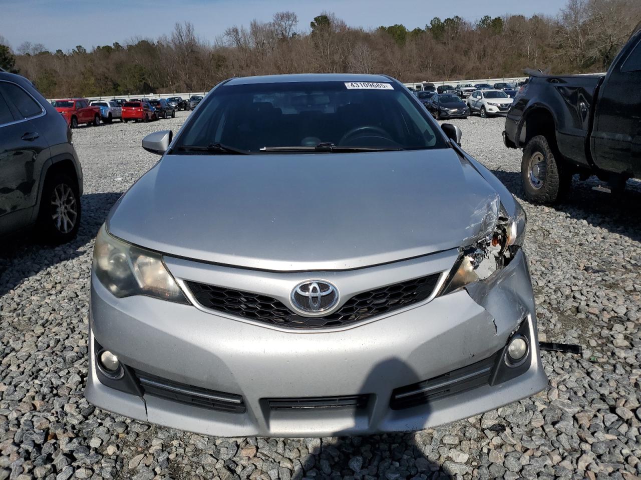 2014 Toyota Camry - Image 5