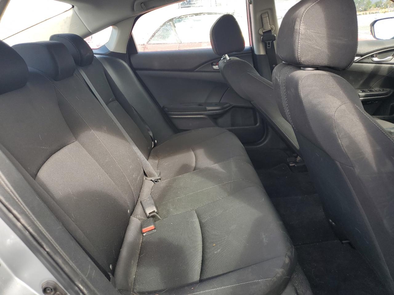 2018 Honda Civic - Image 10