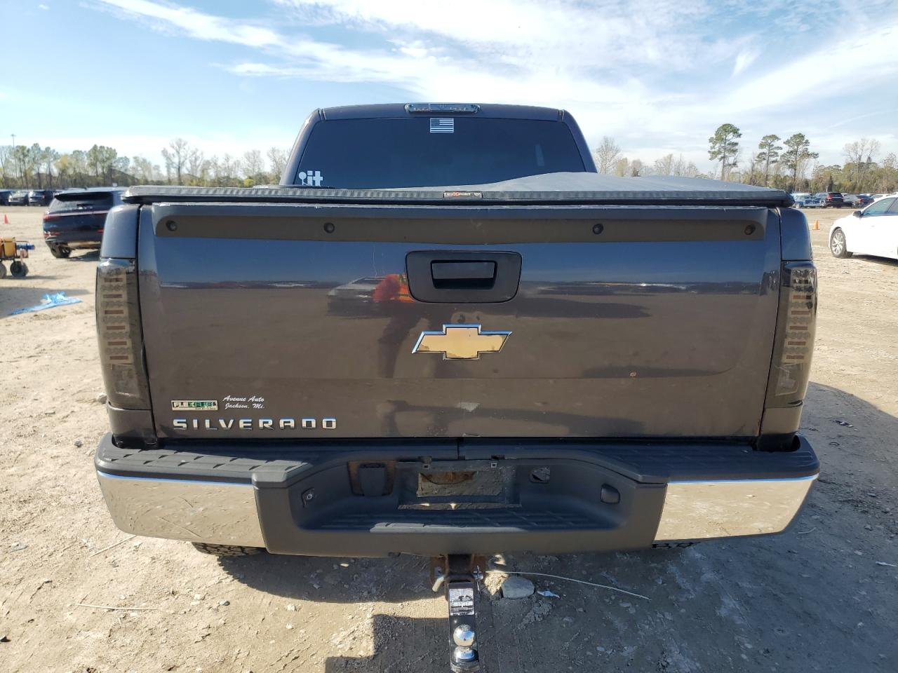 2010 Chevrolet Silverado - Image 6