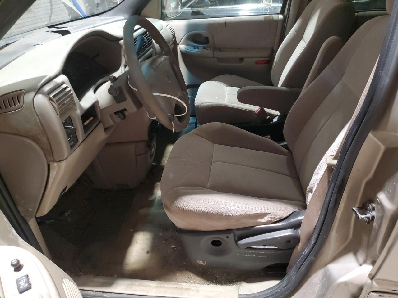 2001 Oldsmobile Silhouette - Image 7