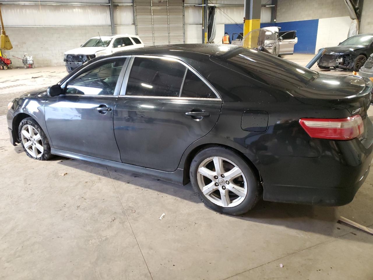 2009 Toyota Camry - Image 2