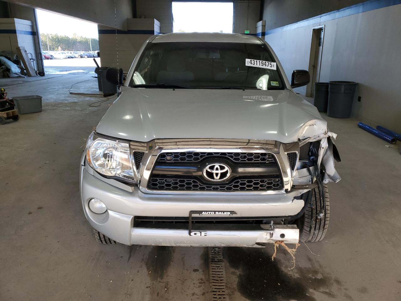 2011 Toyota Tacoma - Image 5