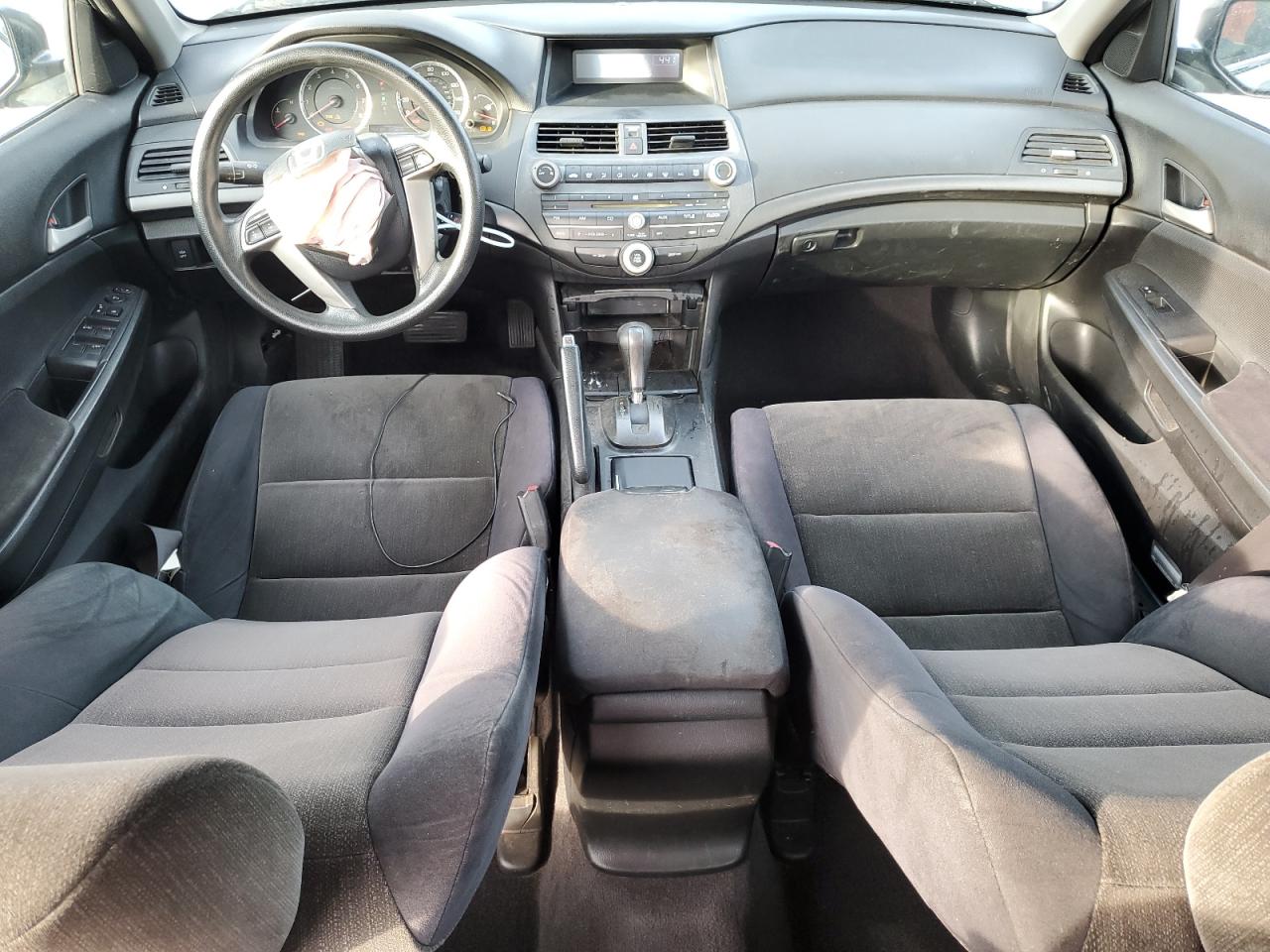 2009 Honda Accord - Image 8