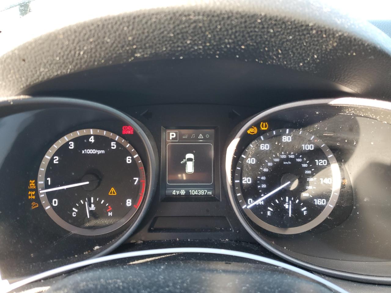 2017 Hyundai Santa Fe - Image 9