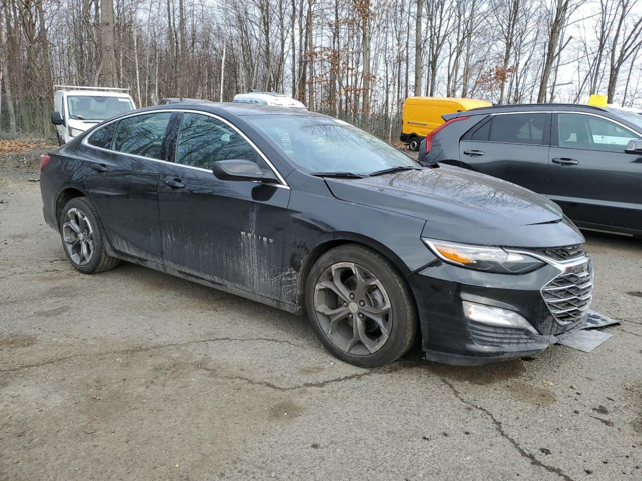 2022 Chevrolet Malibu - Image 4