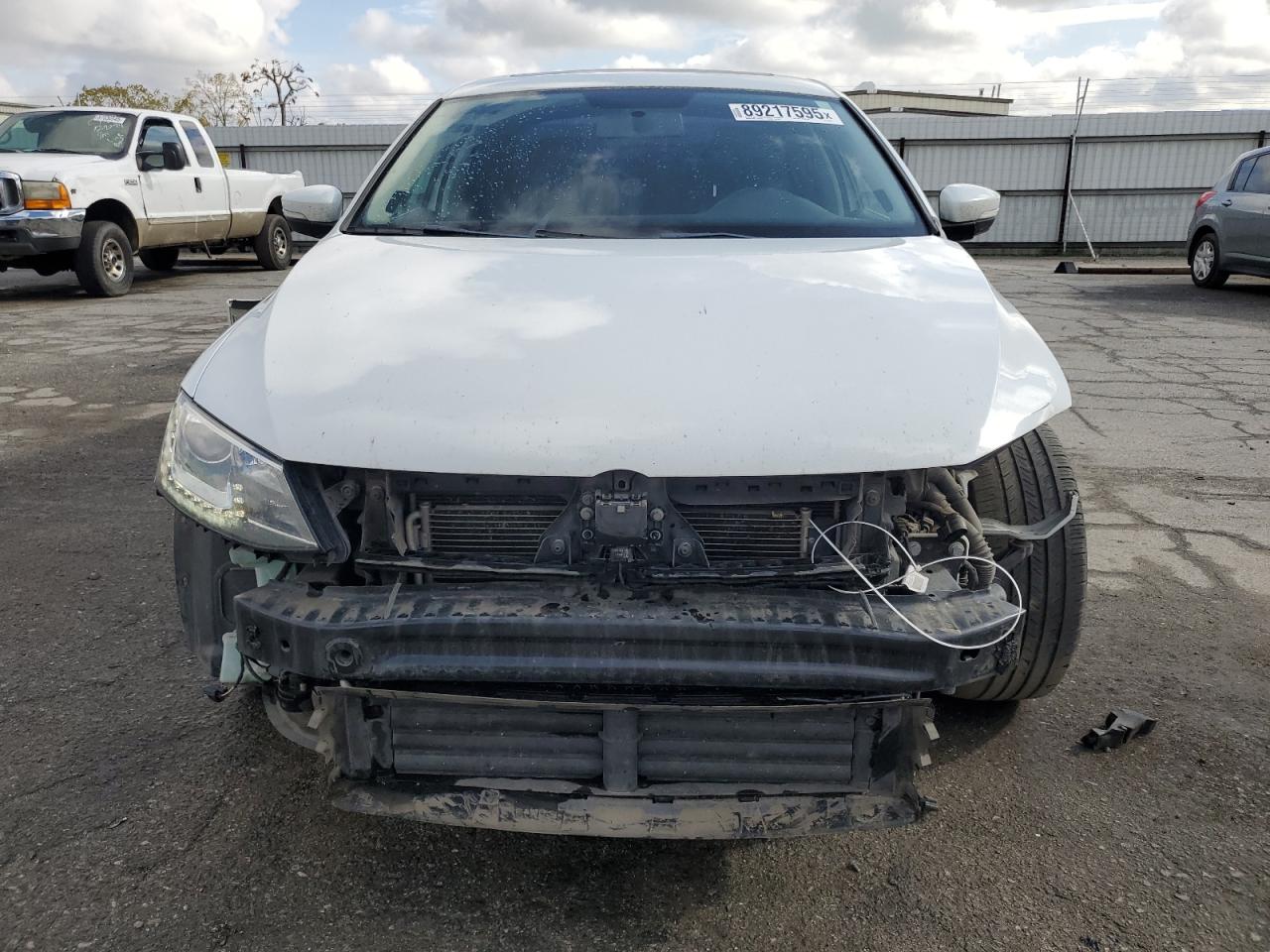 2015 Volkswagen Jetta - Image 5