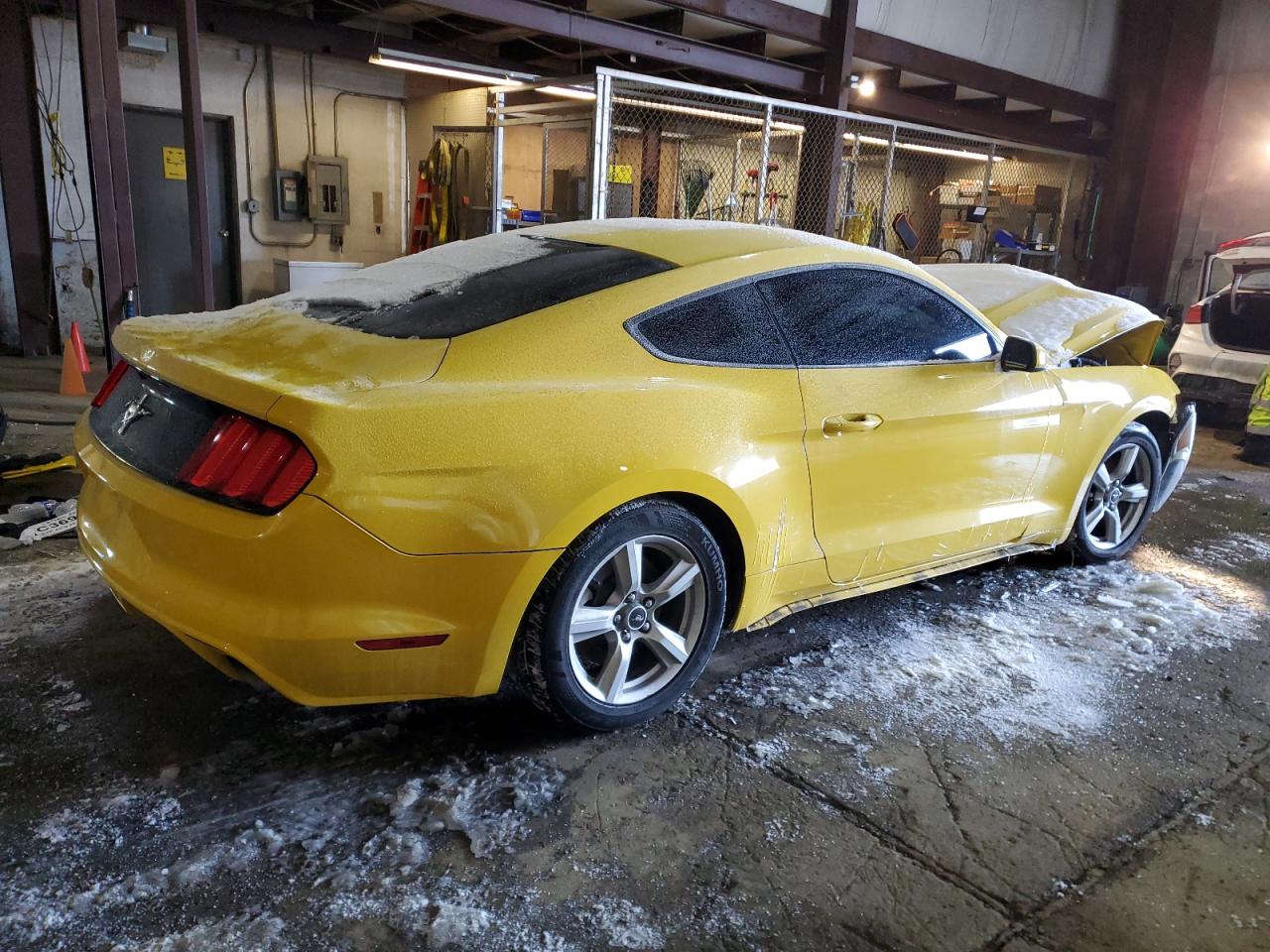 2015 Ford Mustang - Image 3