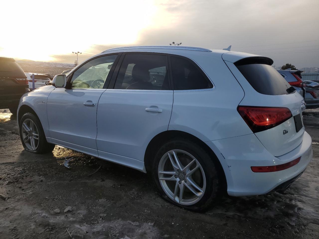 2014 Audi Q5 - Image 2