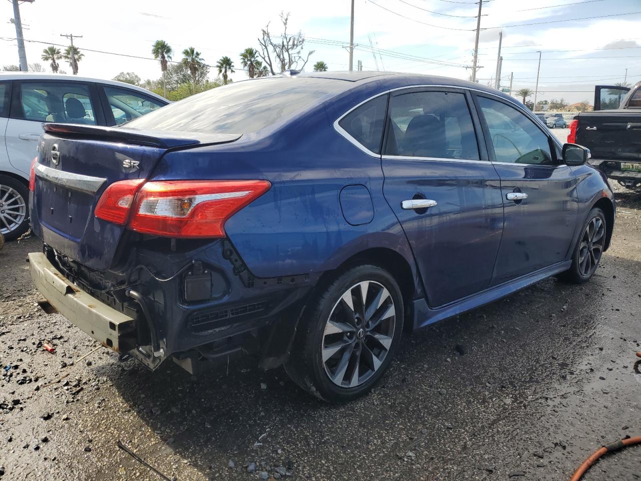 3N1AB7AP8HY212751 NISSAN SENTRA 2017