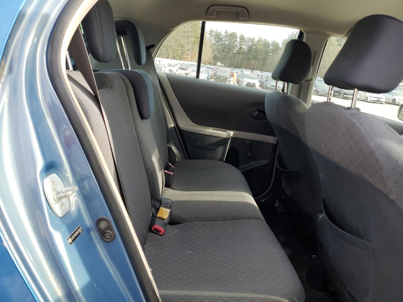 2010 Toyota Yaris VIN: JTDKT4K36A5318448 Lot: 86053024