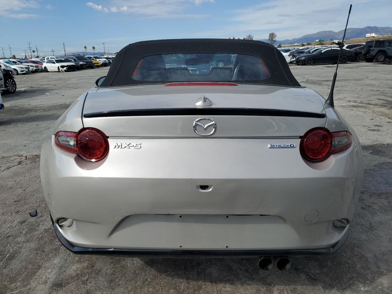 2023 Mazda MX-5 - Image 6
