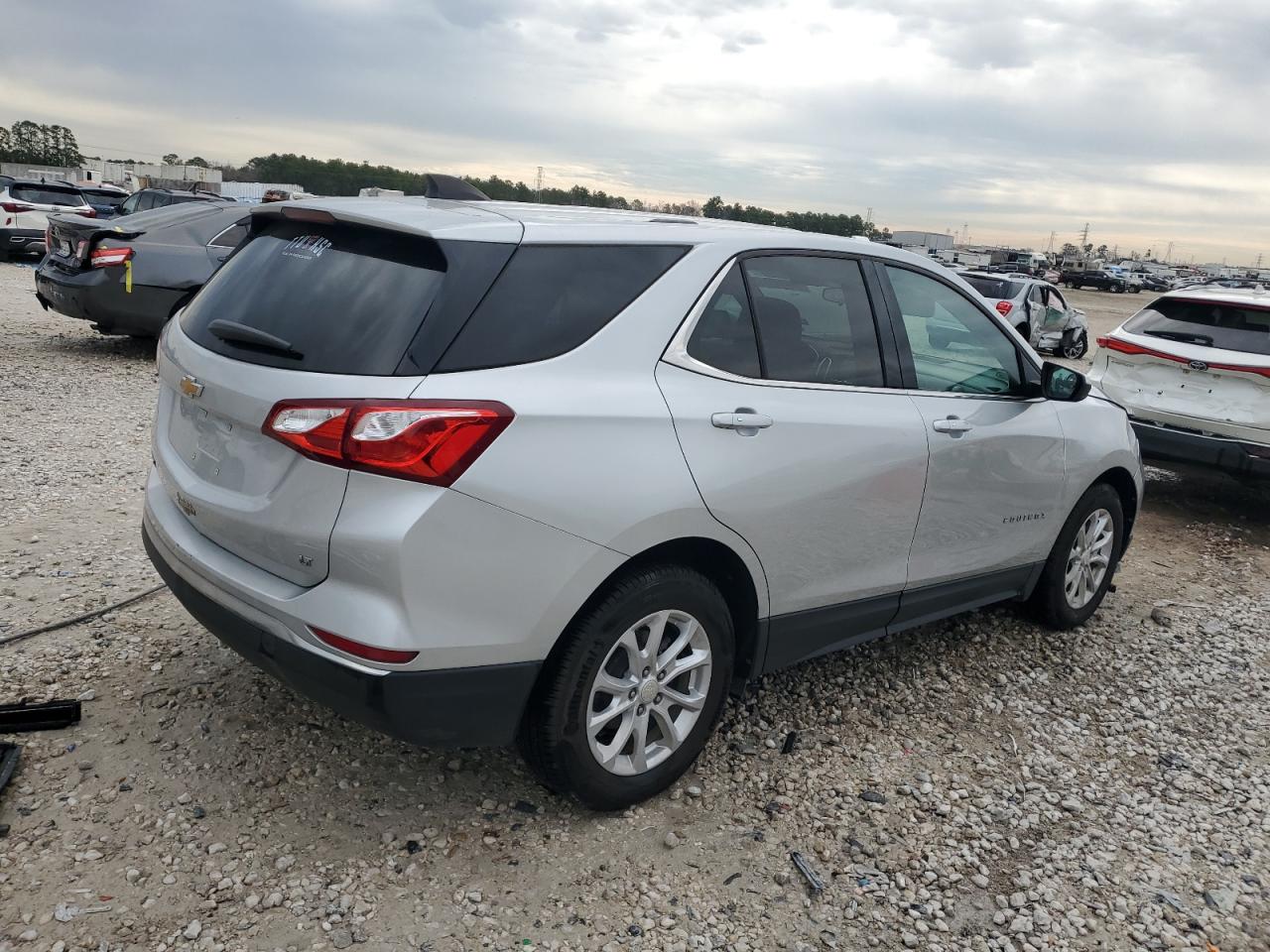 2018 Chevrolet Equinox - Image 3