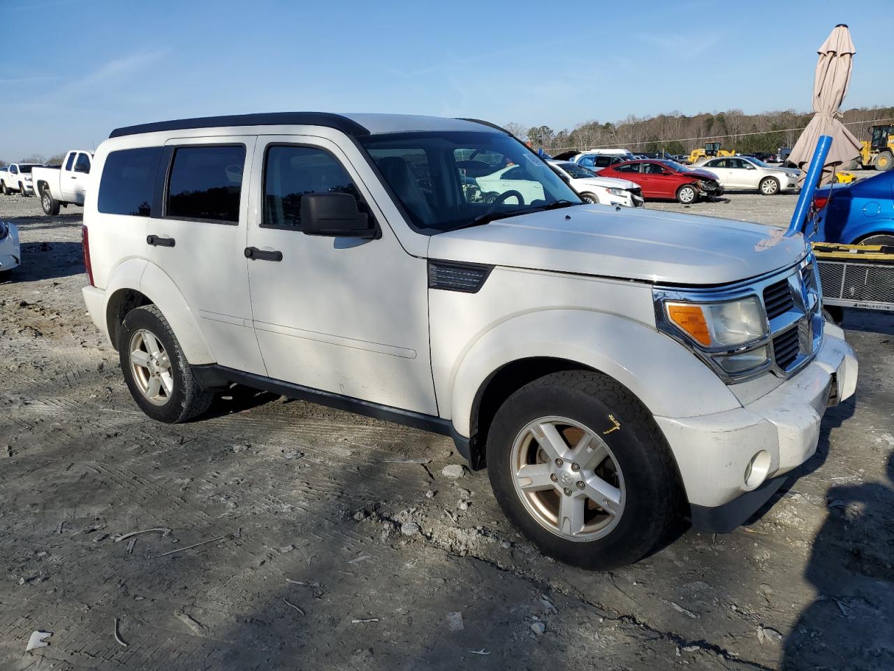 2008 Dodge Nitro - Image 4