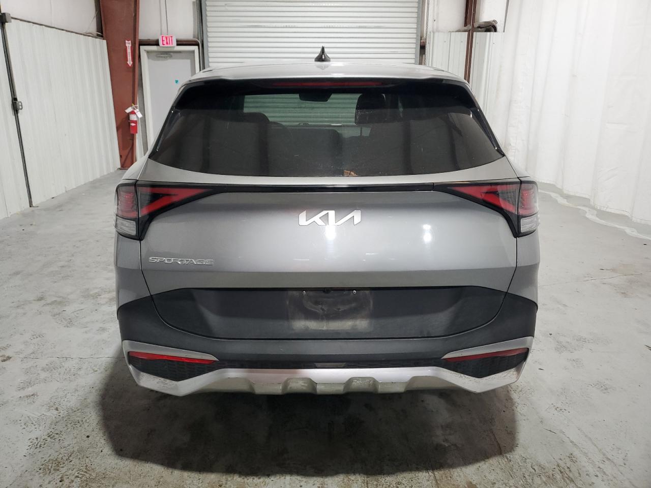 2023 Kia Sportage - Image 6