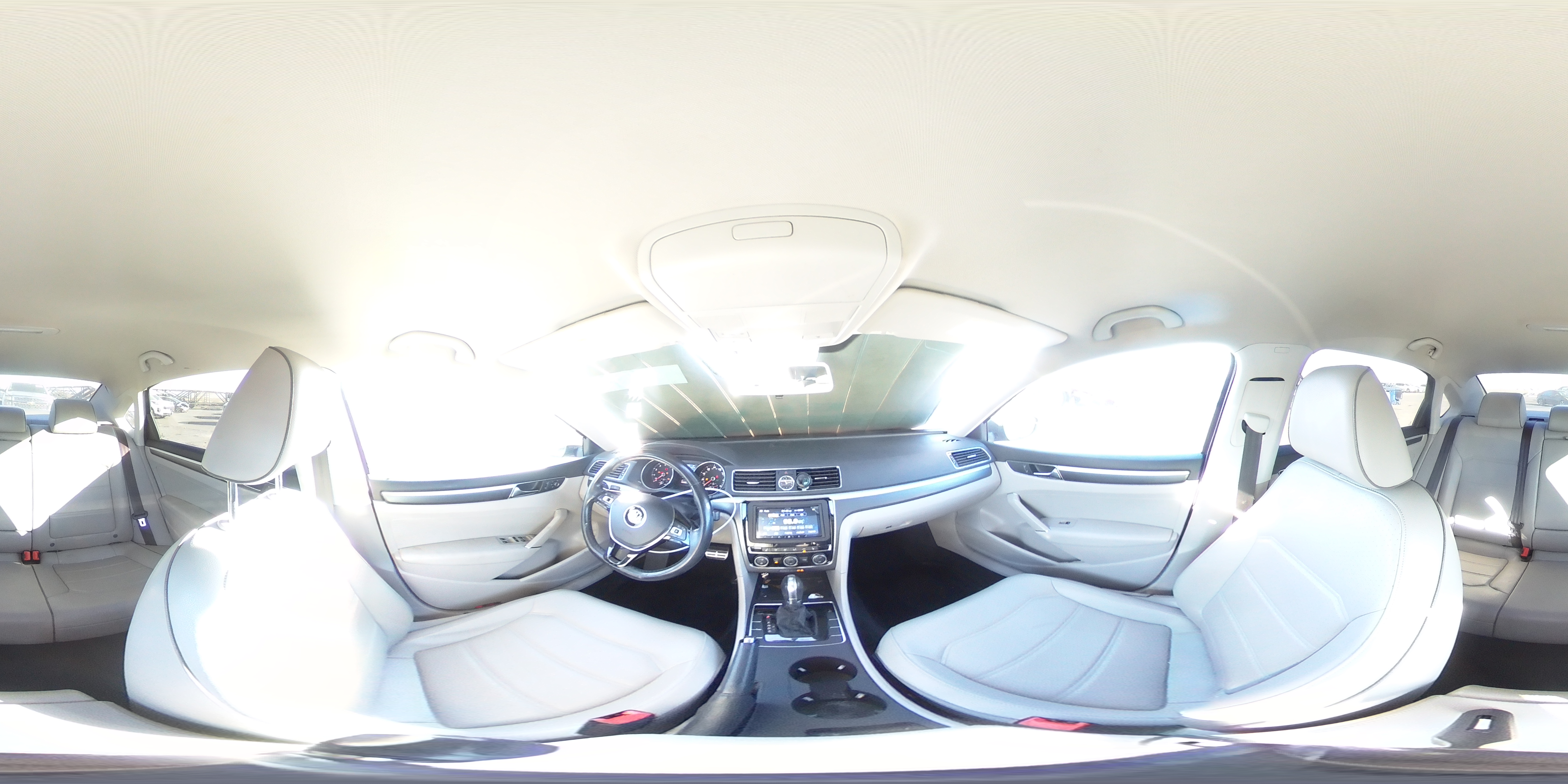 2017 Volkswagen Passat - Image 13