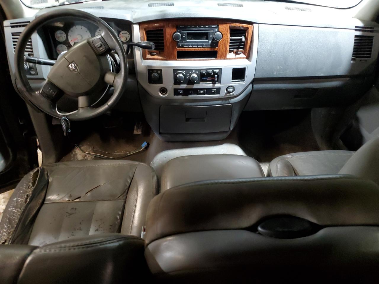 2007 Dodge RAM - Image 8