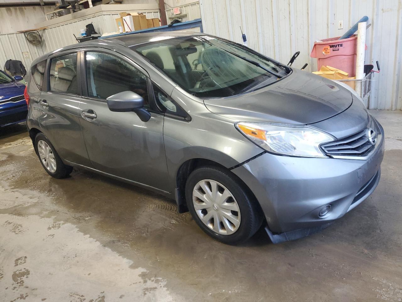 2016 Nissan Versa - Image 4