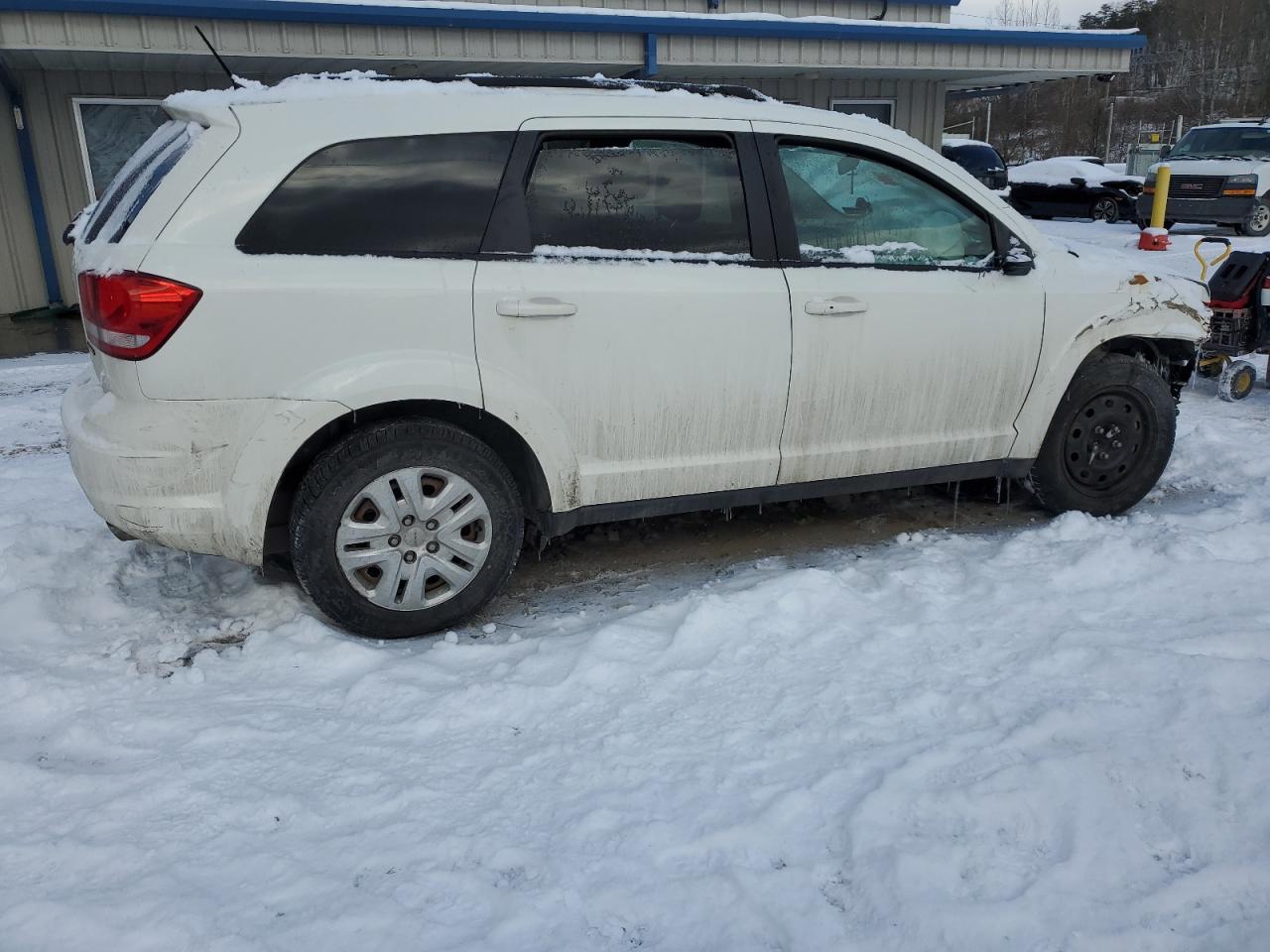 2016 Dodge Journey - Image 3