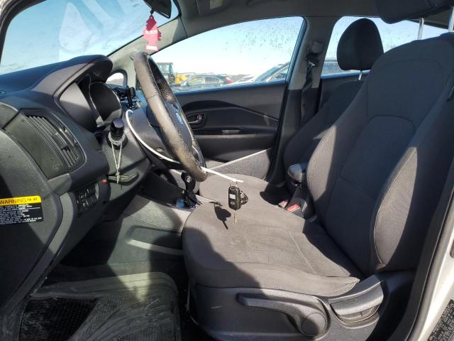 Sedans KIA RIO 2012 Srebrny