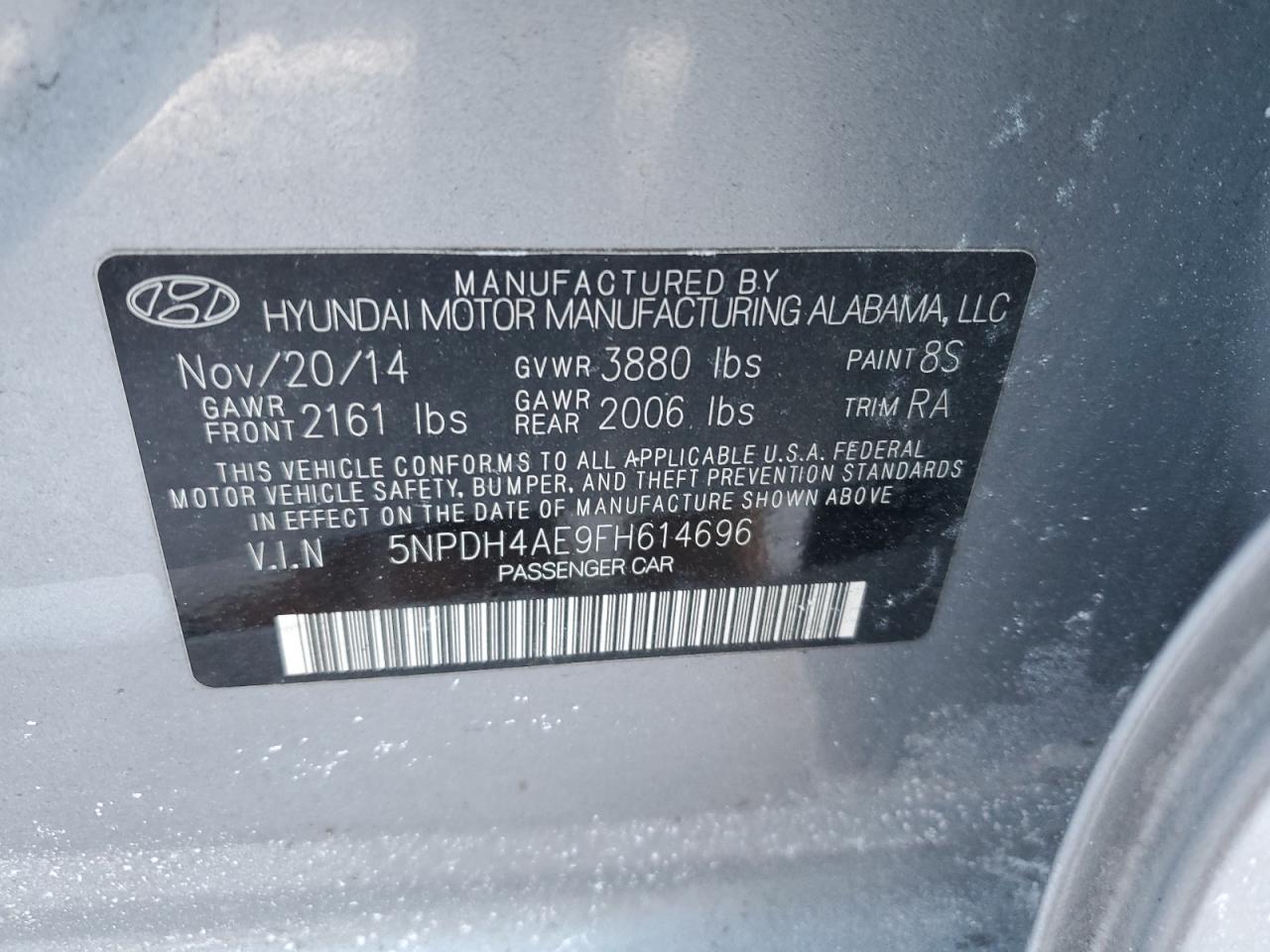 2015 Hyundai Elantra - Image 12