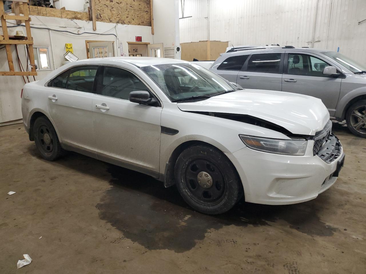 2014 Ford Taurus - Image 4