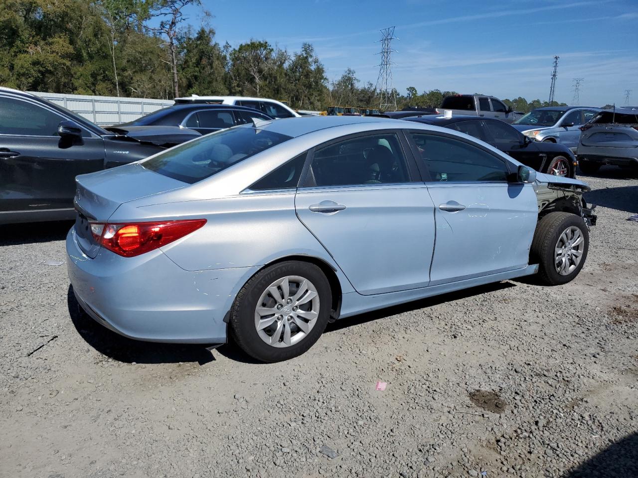 2012 Hyundai Sonata - Image 3