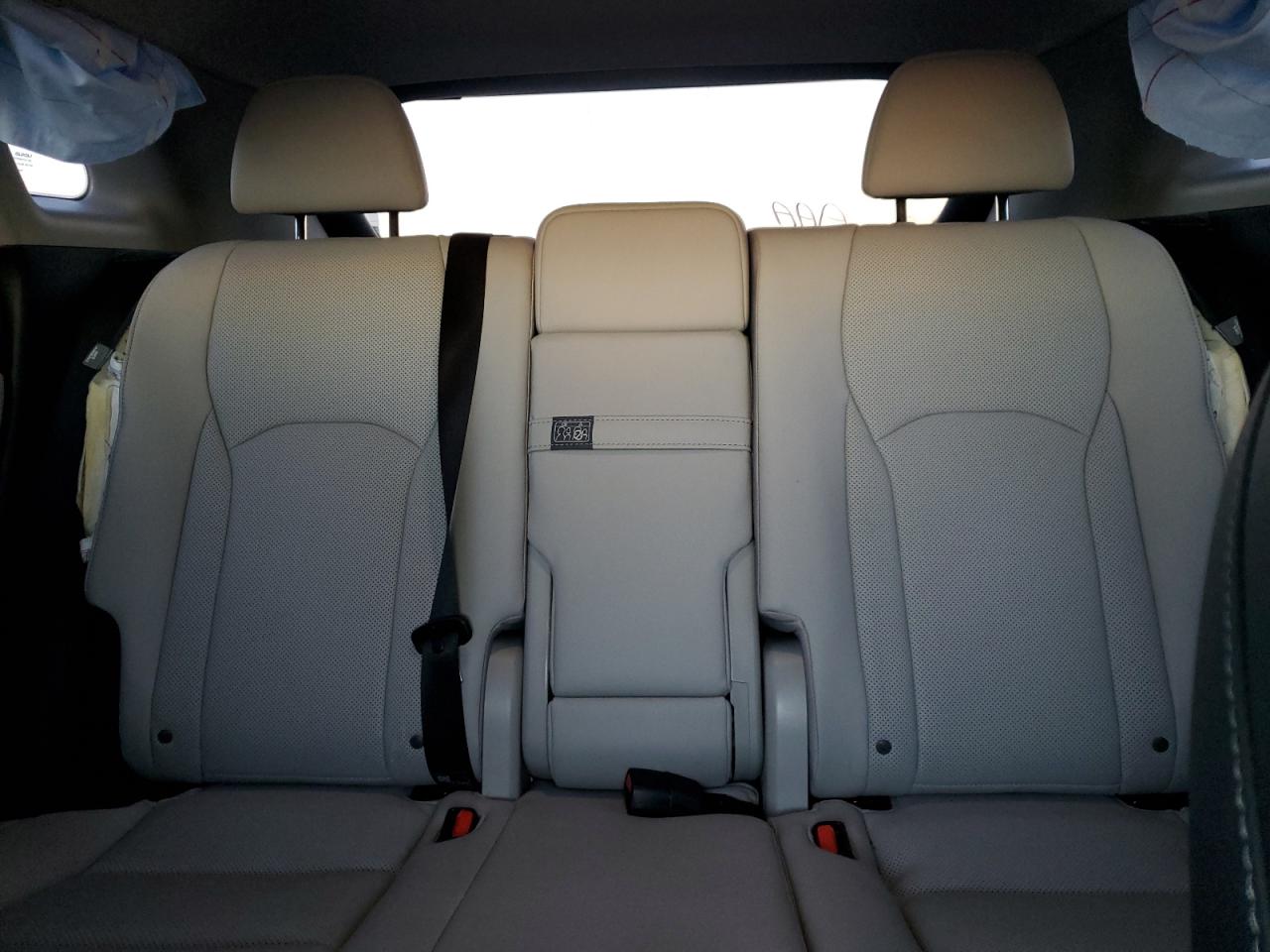 2019 Lexus RX - Image 10
