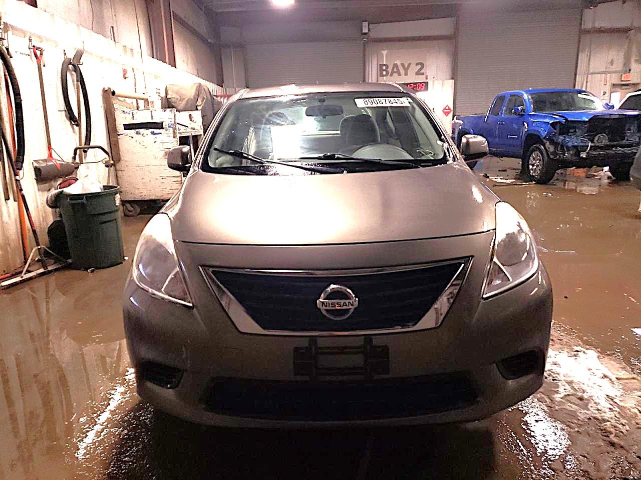 2013 Nissan Versa - Image 5