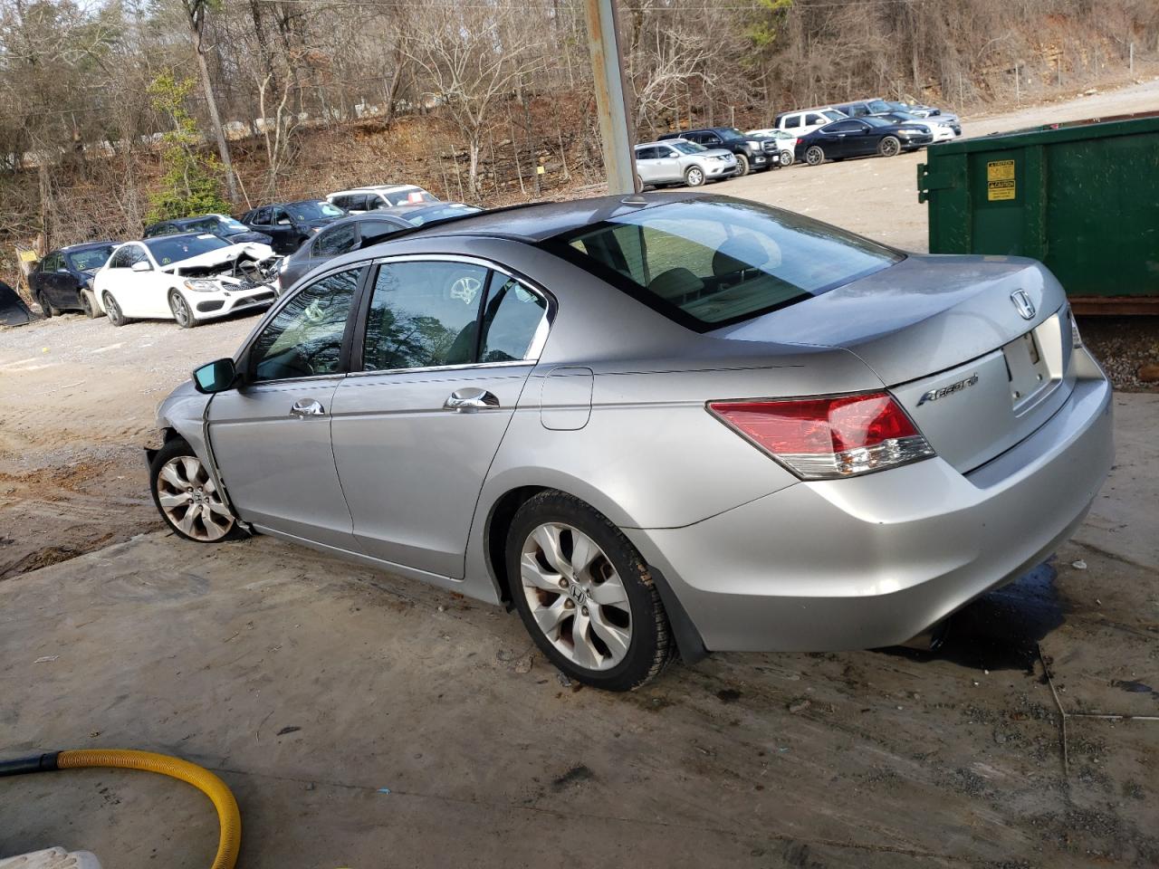 2010 Honda Accord - Image 2
