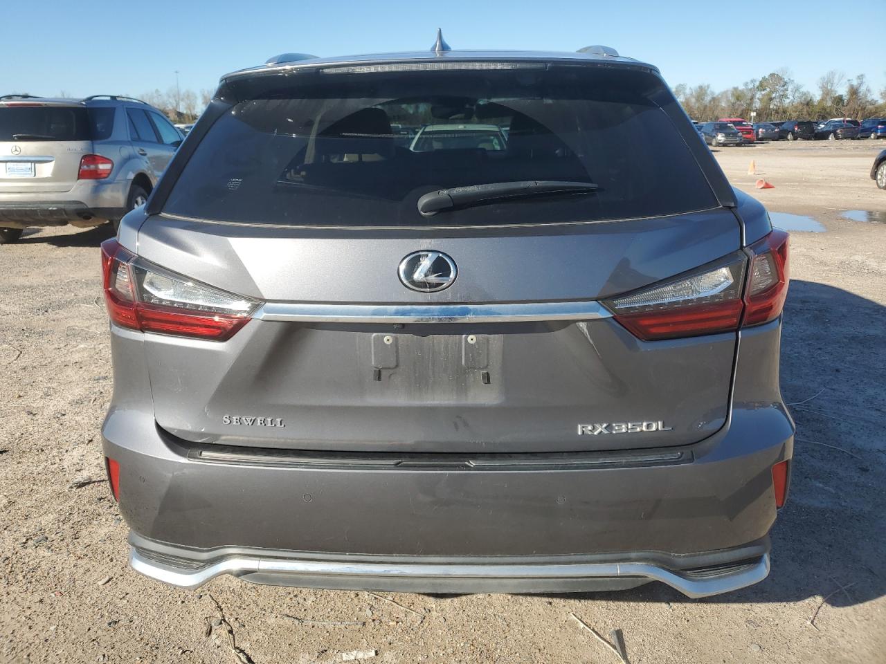 2019 Lexus RX - Image 6