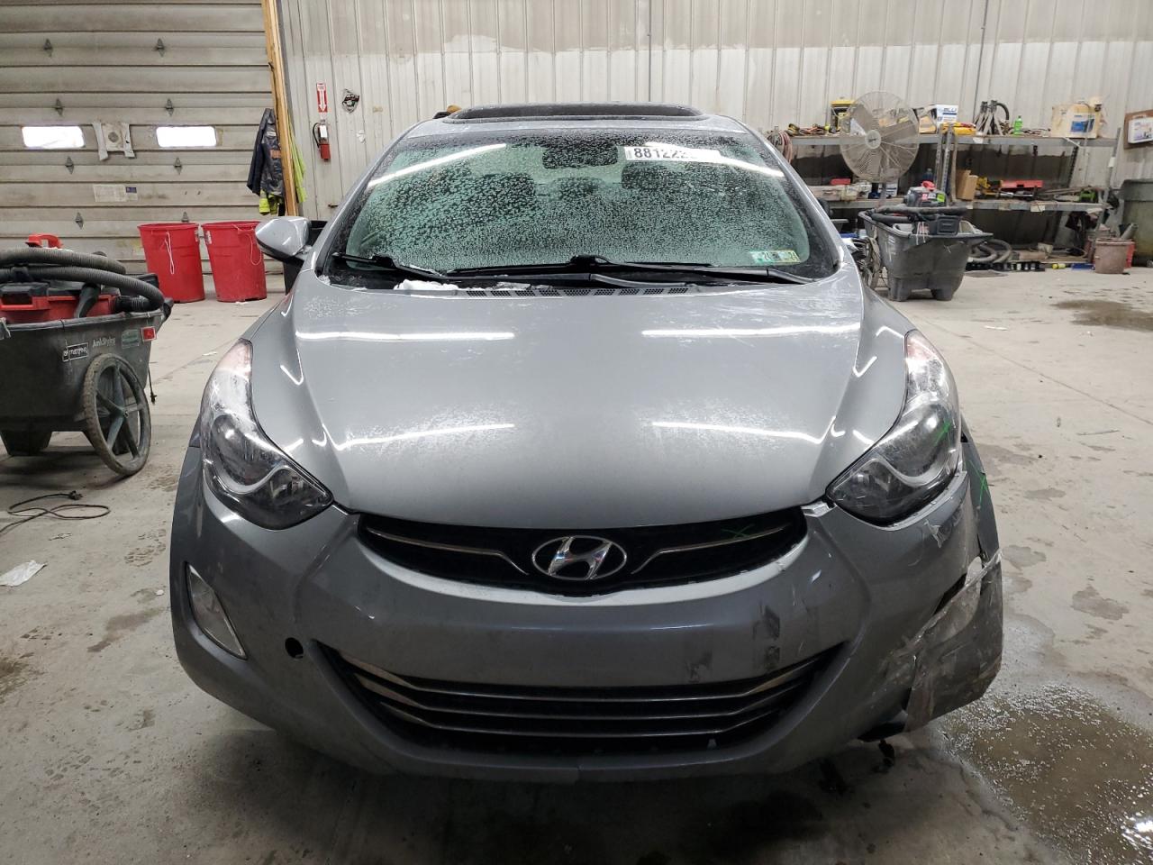 2013 Hyundai Elantra - Image 5