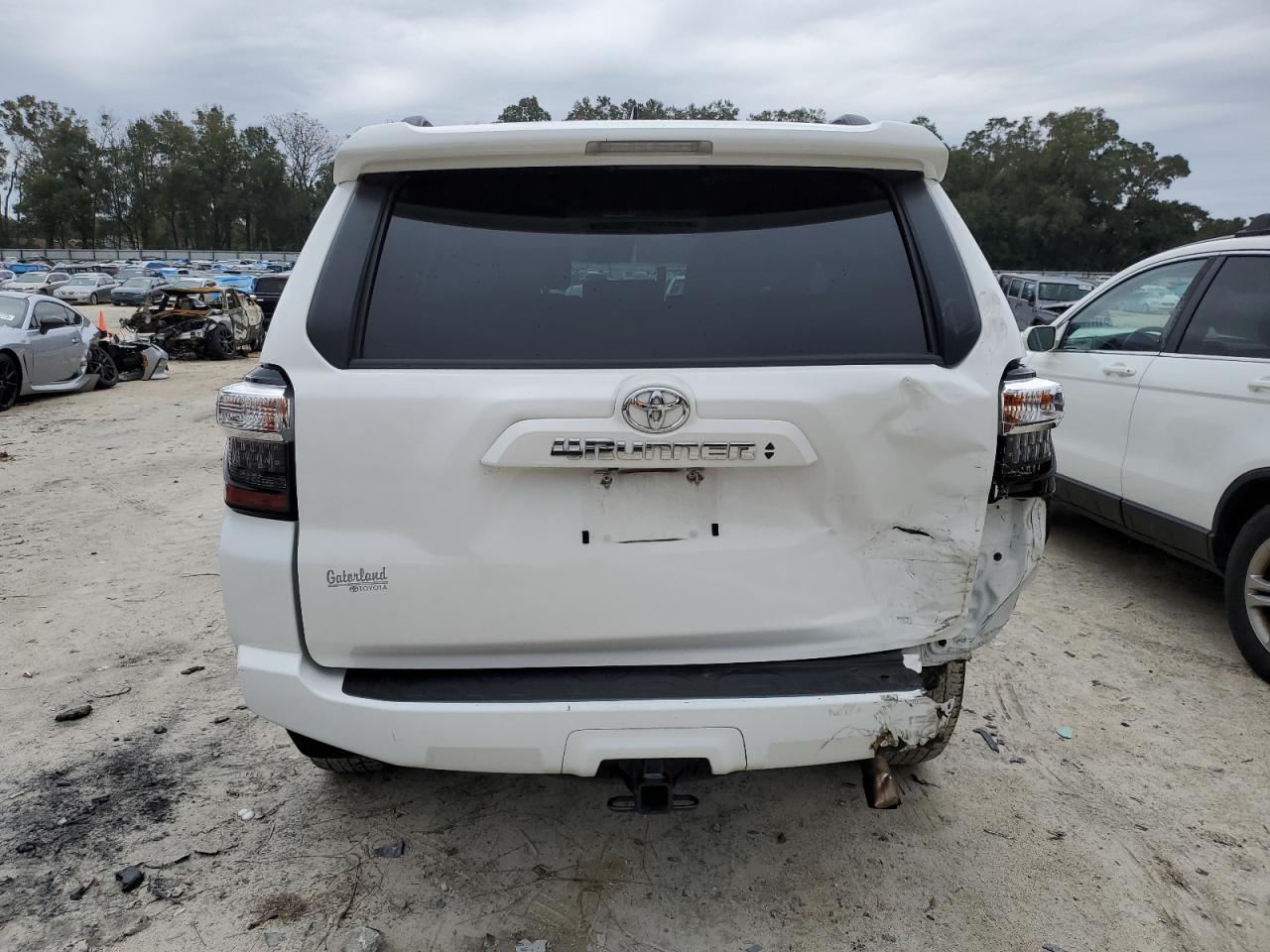 2020 Toyota 4Runner - Image 6