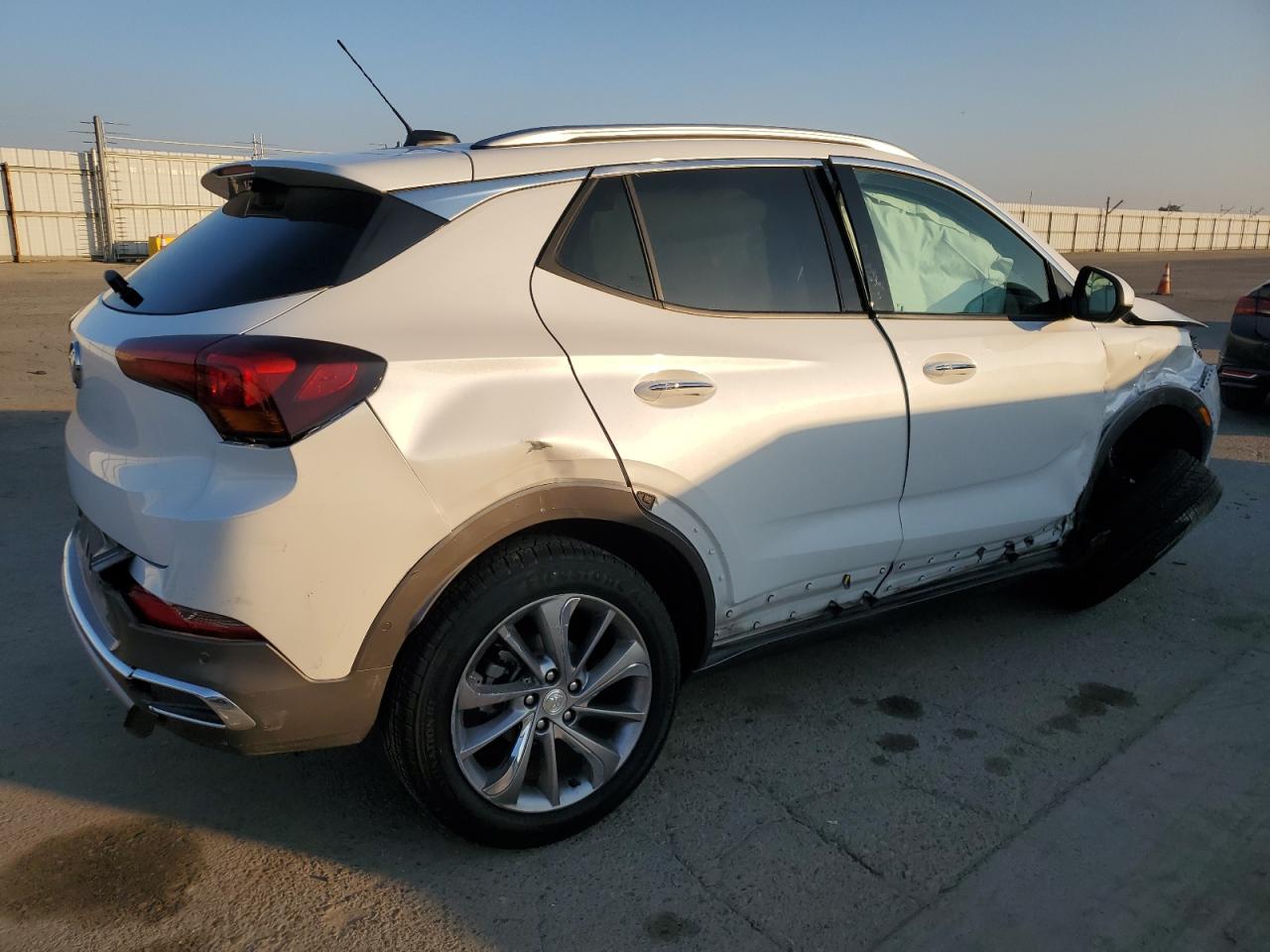 2021 Buick Encore - Image 3