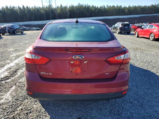  FORD FOCUS 2014 Красный
