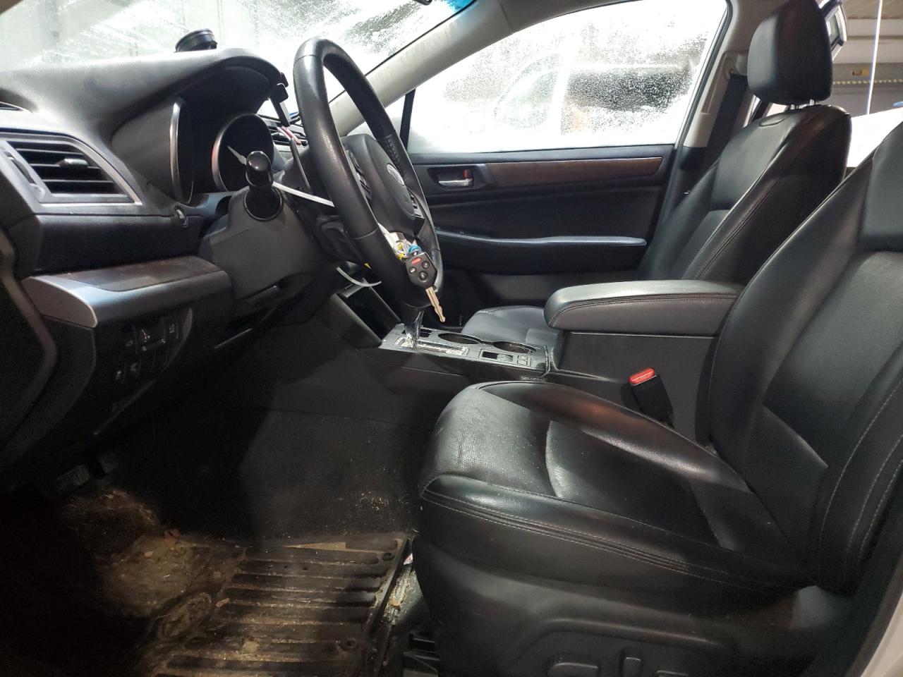 2015 Subaru Outback - Image 7